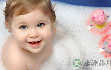 冷水浴促代谢 热水浴治失眠