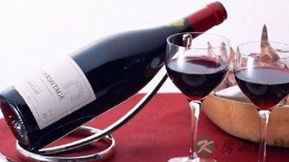 日常饮酒十大谬论和误区