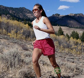 夏季户外运动有禁忌 运动量不可过大