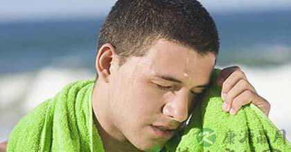 腋下大量出汗怎么办