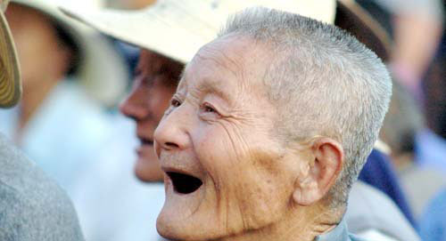 长寿老人七大养生秘籍 延年益寿少生病