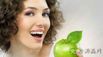 13个牙齿变白偏方 找回自信笑容