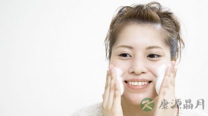 夏季教你快速祛痘14个偏方