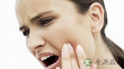 治疗口腔溃疡的十个民间小偏方