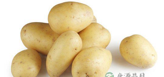 治愈湿疹偏方：生喝苹果混合土豆汁2周可治愈