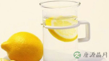 盘点柠檬水的十大健康功效