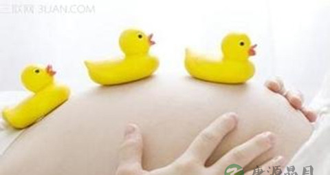 孕妈妈肚皮莫乱摸_孕妈妈肚皮为何莫乱摸