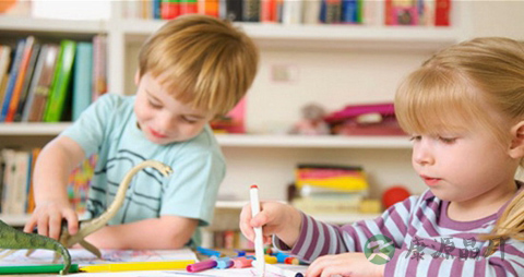 怎样给孩子选择幼儿园_选择幼儿园的注意事项