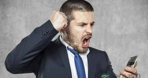 过度沉迷手机易致出轨_过度沉迷手机的危害 过度沉迷手机易致出轨_过度沉迷手机的危害