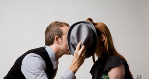 女人如何打败出轨男人_打败出轨男人方法 女人如何打败出轨男人_打败出轨男人方法