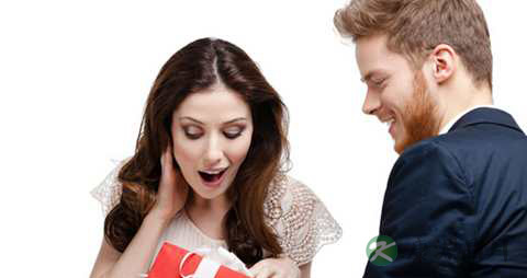 哪些男人擅长欺骗女人_男人哪些谎话千万别信 哪些男人擅长欺骗女人_男人哪些谎话千万别信