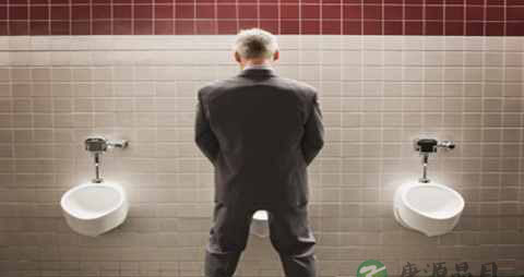 内裤外穿 一秒变超人