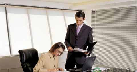 如何应对职场中的人际关系