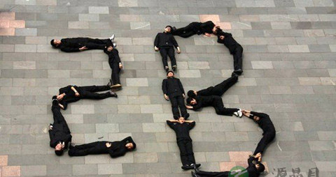 恶搞是浮躁的宣泄_恶搞为何是浮躁的宣泄 恶搞是浮躁的宣泄_恶搞为何是浮躁的宣泄