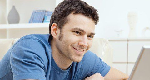 男人使用爽肤水好吗_男人可以用爽肤水吗