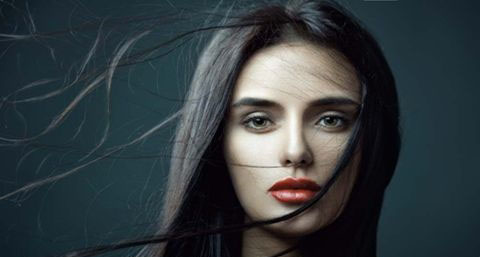 纹眉毛掉痂可以用手抠吗