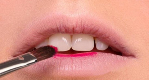 韩式咬唇妆用什么口红 韩式咬唇妆用什么口红