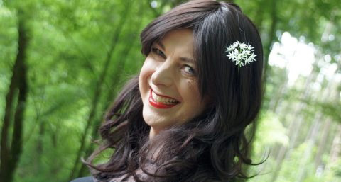 如何缩胸 如何缩胸