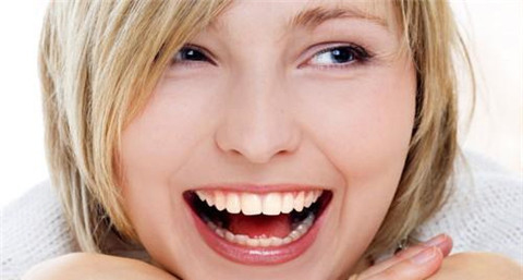 哪些明星脸大_镜头下女星的大饼脸