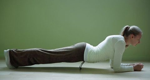 如何有效瘦臀_家也能瘦臀的运动