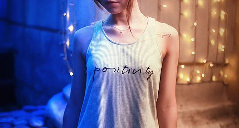 瘦背瑜伽方法有哪些_瑜伽怎么瘦背呢