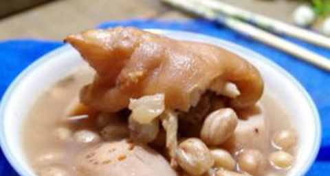 女人秋季丰胸吃什么好