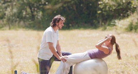 瑜伽球摆脱大象腿_告别大象腿的瑜伽