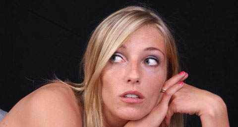 如何甩掉腰部赘肉呢_去除腰部赘肉方法 如何甩掉腰部赘肉呢_去除腰部赘肉方法