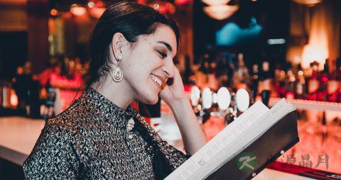 【如何轻松祛斑去皱纹】祛斑去皱纹小窍门