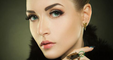 【哪些坏习惯易长皱纹】震惊！让女人狂长皱纹9大恶习