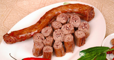 鸭脖子的吃法_哪些人不能吃鸭脖子