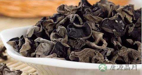 胡萝卜和黑木耳能一起吃吗