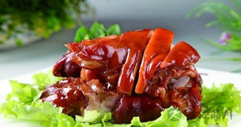 炖猪蹄什么时候放醋