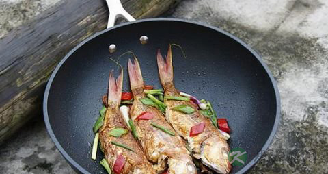 怎么煎鱼不脱皮