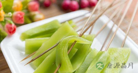 凉拌莴笋丝用焯水吗