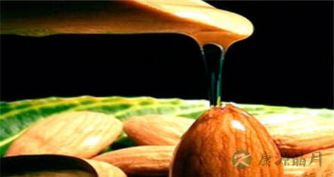 杏仁油的营养价值_吃杏仁油的好处