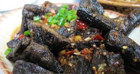 臭豆腐的吃法_哪些人不能吃臭豆腐