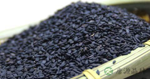 黑芝麻炒熟吃上火吗 黑芝麻炒熟吃上火吗