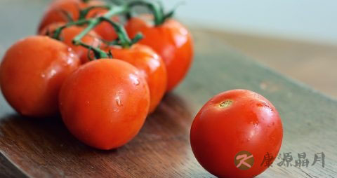 番茄和什么一起榨汁 番茄和什么一起榨汁
