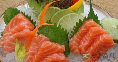 三文鱼和什么蔬菜搭配