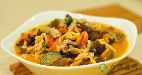 金针菜的营养价值_吃金针菜的好处