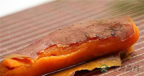 吃了红薯能喝牛奶吗