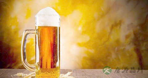 用啤酒能收缩毛孔吗 用啤酒能收缩毛孔吗