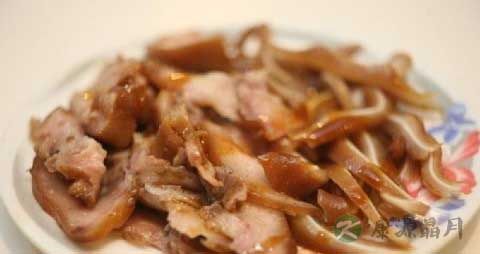 猪头皮的营养价值_吃猪头皮的好处