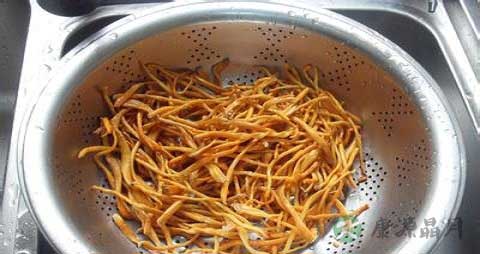 虫草菇怎么吃
