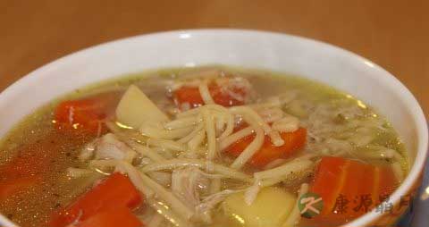 炖鸡汤要不要焯水 炖鸡汤要不要焯水