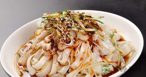 面皮的营养价值_吃面皮的好处 面皮的营养价值_吃面皮的好处