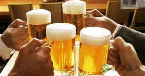 喝少量啤酒能减肥吗 喝少量啤酒能减肥吗