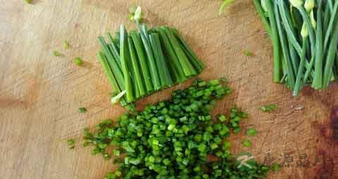 韭菜薹的营养价值_吃韭菜薹的好处