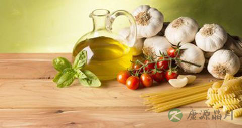 色拉油的吃法_哪些人不能吃色拉油